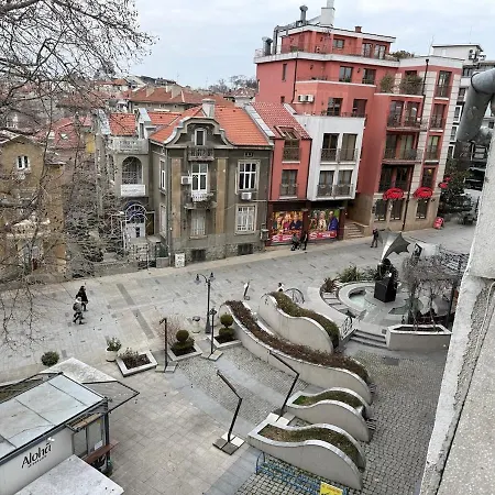 Lejlighed Two-bedroom In The Heart Of Burgas, Bogoridi Street Burgas City