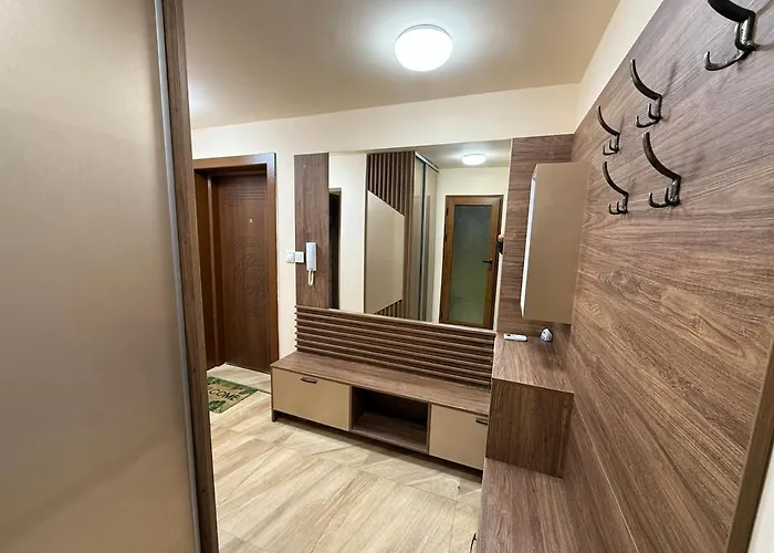 Two-bedroom In The Heart Of Burgas, Bogoridi Street Apartamento *